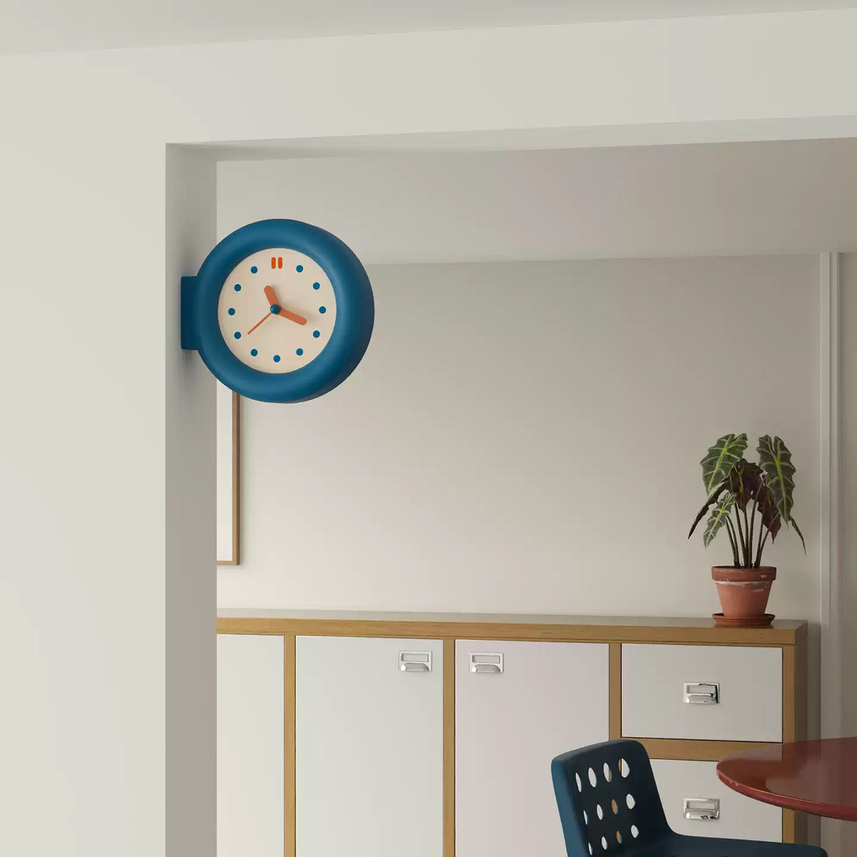 Double-Sided Round Clock
